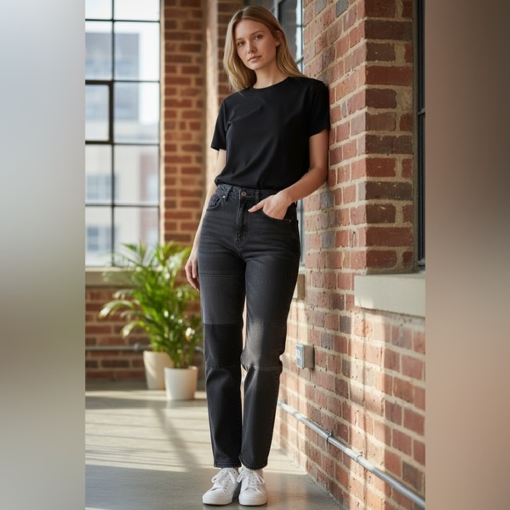 🆕 Hollister Ultra High Rise Dad Jeans Vintage Stretch 24w 31L